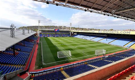 Welcome to the official crystal palace fc facebook page. Crystal Palace Takeover: Chinese company plot 36 per cent deal | Football | Sport | Express.co.uk