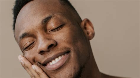 How To Get Clear Skin For Black Men Cole Skincare For Men