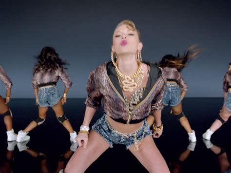 Taylor Swift Shake It Off Music Video Stills Gotceleb