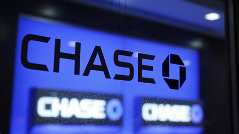 40 reviews of chase bank great bank and tons of atms across the area over where i live. Chase Bank Cancels Credit-Card Debt for Canadian Customers