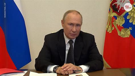 Putin imposes martial law in Ukraine, recession threat looms: 5 Things