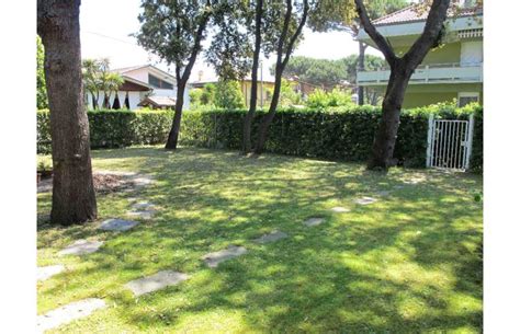 Aulla carrara fosdinovo massa montignoso. Privato Affitta Appartamento Vacanze, Ronchi - Versilia ...