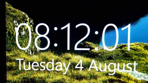 The Amazing Windows 10 Lock Screen Clock Youtube