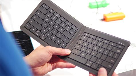 Microsoft Universal Foldable Keyboard Hands On Phonearena