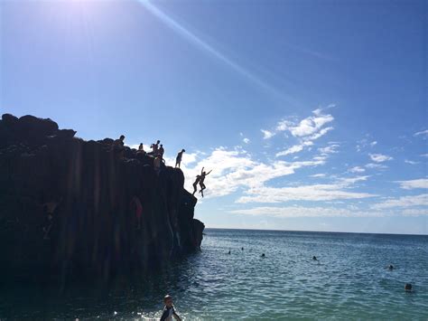 North Shore Oahu Snorkeling And Cliff Jumping