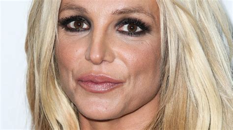 Britney jean spears (born december 2, 1981) is an american singer, songwriter, dancer, and actress. Cousine urteilt: Britney Spears sei "gefangen in einem Käfig"