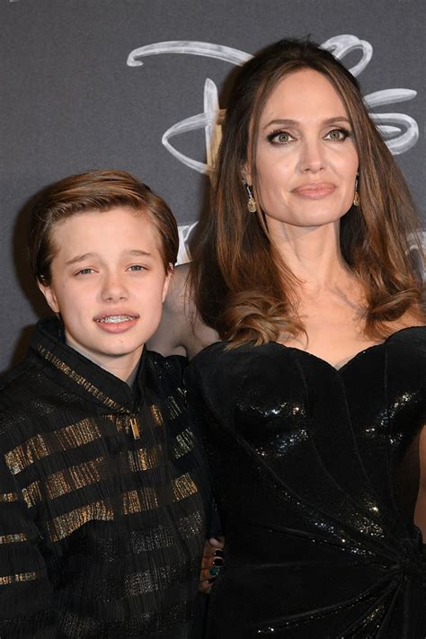 Angelina Jolie And Shilohs Cutest Photos Pics Of Mom Daughter Duo Hollywood Life