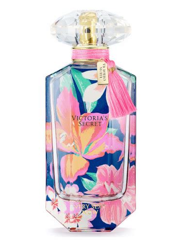 Very Sexy Now 2017 Victoria`s Secret Perfume A New Fragrance For