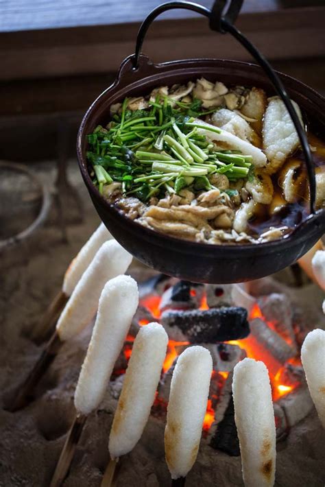 Long the iconic fare at state fairs and kebab restaurants, stick food has been upgraded and diversified, popping up everywhere from hotel bars to fine dining menus. Miso-glazed grilled rice sticks (miso kiritanpo) recipe ...