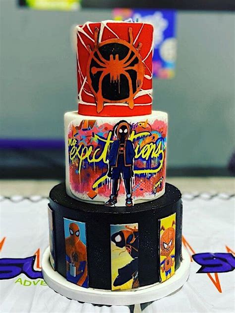 Sunday Sweets Celebrates Spider Man Cake Wrecks Bloglovin