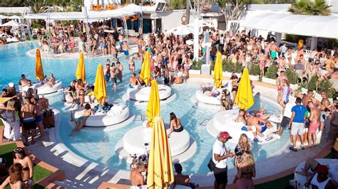 Ocean Beach Club Viernes De ‘pool Party’ Ibiza Nights The Ibiza Party Guide