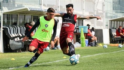 Alfredo terrera, santiago del estero. Central Córdoba cerró la semana con una práctica de fútbol ...