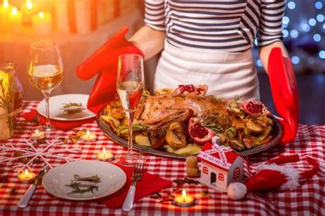 Use an easy christmas dinner idea and you will be able to enjoy good christmas dinners. The Best Christmas Dinners On A Budget - Most Popular Ideas of All Time
