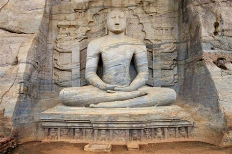 What Is The Buddhas Role In Theravada Buddhism For Beginners