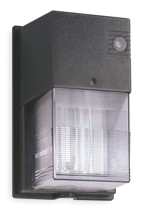 Compact Wall Pack 3500 K Color Temperature 6300 Lm 70w Fixture