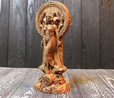 Hecate Statue Greek Goddess Hexe For Pagan Home Altar Kit Etsy