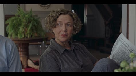 Review Th Century Women Bd Screen Caps Page Of Movieman S Guide To The Movies