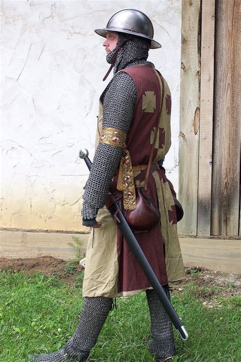 Crusader Knight Circa 1200 Century Armor Armor Clothing Medieval