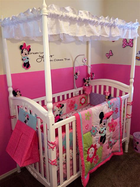 Mickey mouse bett mickey mouse bed set minnie mouse bedding mickey mouse bedroom best bedding sets queen. Pin on Bett