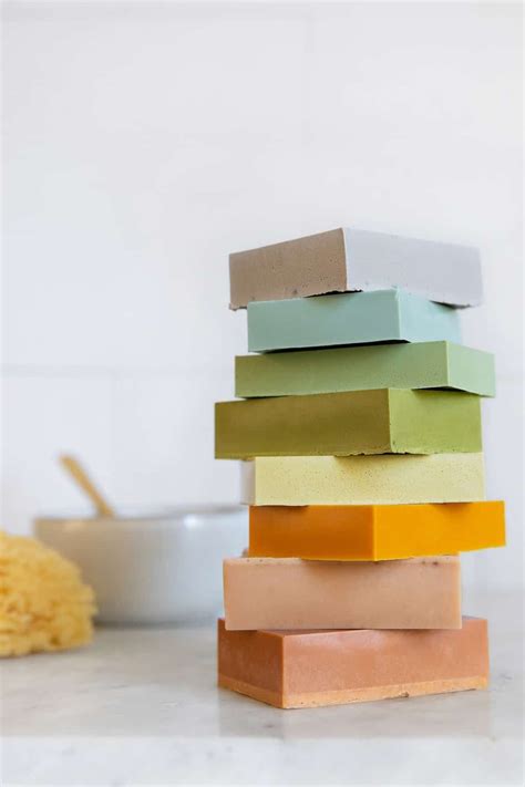 How To Color Soap 56 Natural Ways To Make The Prettiest Homemade Soaps
