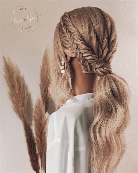 Side Fishtail Braid