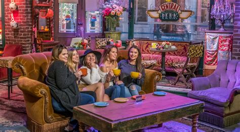 pivot the friends central perk couch is coming to nyc this weekend secret nyc