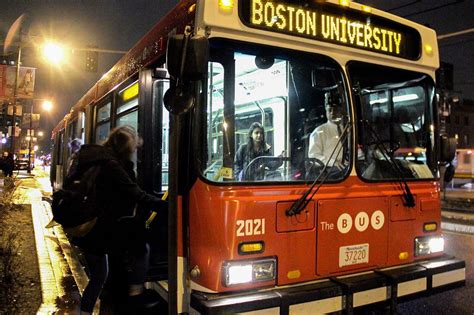 Boston University Shuttle Bus To Evaluate New Services Implement