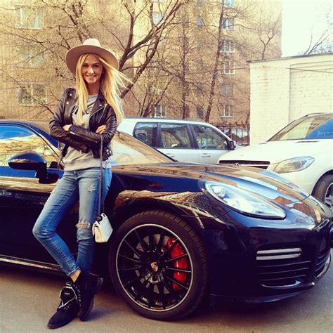 victoria lopyreva instagirl instagram sexy jolie canon fille femme blonde mannequin mode russe