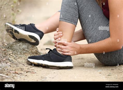Sprained Ankle High Resolution Stock Photography And Images Alamy