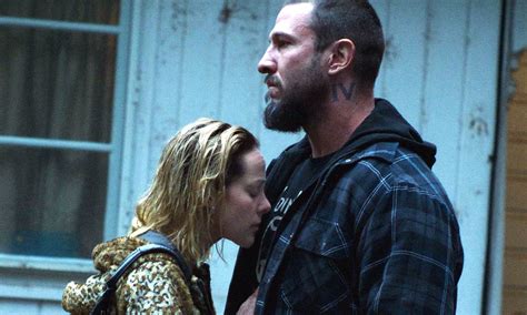 Lorelei Review Jena Malone And Pablo Schreiber Seek Salvation In