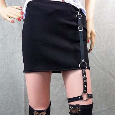 Women Faux Leather Thigh High Stockings Garter Belt Suspender Fastener