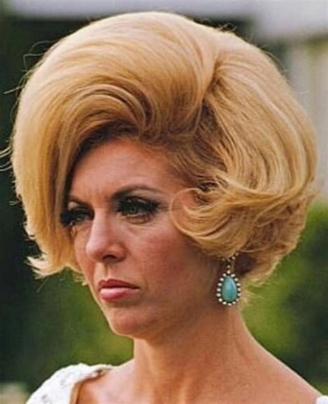 Big And Bouffant Teased Hair Bouffant Hair 1960s Hair