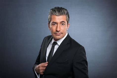 Erkan petekkaya'nın yaşını soruyorsanız erkan petekkaya'nın doğum tarihi 11 aralık 1970 yılıdır. Uçaktan indirilen Erkan Petekkaya: Ben yapmadım - Fotoğraf Galerisi
