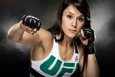 Alexa Grasso Beats Viviane Araujo By Unanimous Decision At Ufc Fight