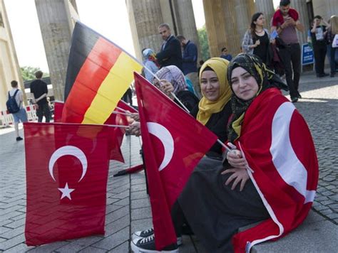 Germany Risks Turkey S Ire By Calling Armenians Killings Genocide