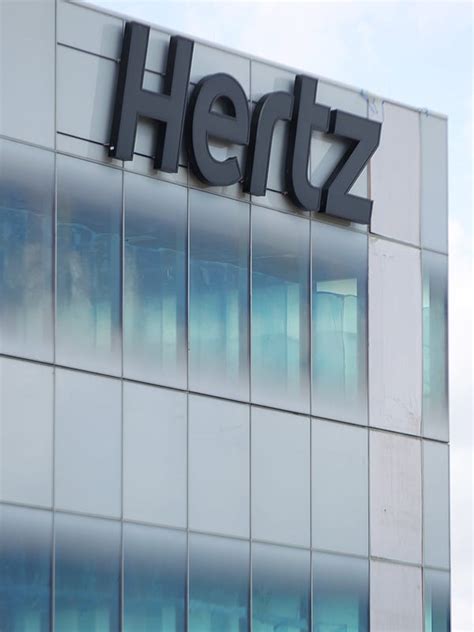 Hertz Global Holdings Looks To Sell Donlen In 875 Million Deal