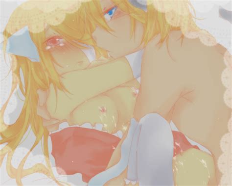 Kagamine Rin And Kagamine Len Vocaloid And 1 More Drawn By