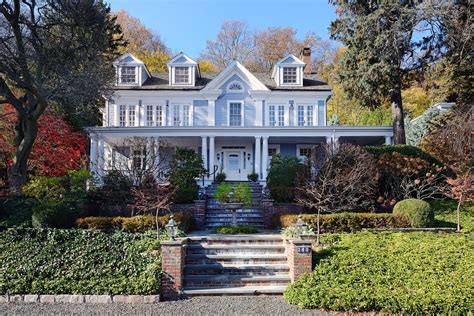 Greek Revival Home For Sale In Grandview New York Photos