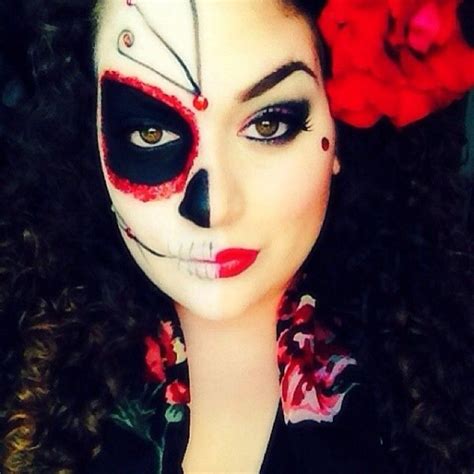 Look Either Spooky Or Sweet With These 25 Halloween Makeup Ideas