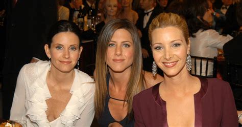 Courteney Cox Reunites With Jennifer Aniston And Lisa Kudrow For Birthday