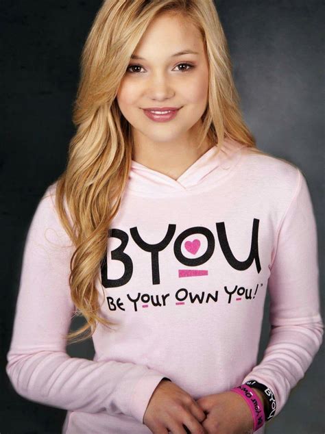 Olivia Holt Actress Tandy Bowen Cloak And Dagger 💛 💜💖💗💟💚💙♥ Olivia