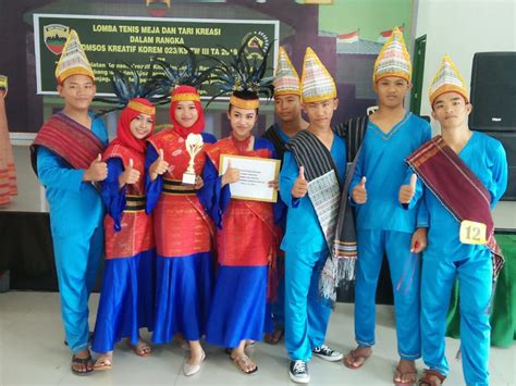Situs ini dipersiapkan sebagai layanan sistem informasi ppdb online atau psb online jenjang sekolah sd, smp, sma dan smk di wilayah dinas pendidikan provinsi dki jakarta. Lomba Tari kreasi antar SMA / SMK se Sibolga dan Tapteng