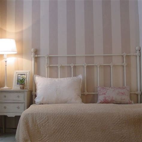 Papéis de parede de alta qualidade com designs modernos. vilmupa-Cabeceros de cama con papel pintado