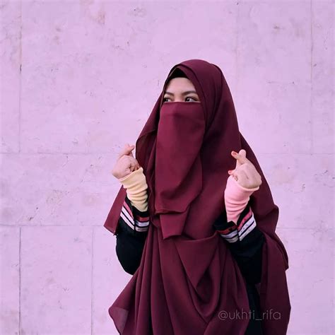 Foto Muslimah Bercadar Cantik Asli Gambar Muslimah Bercadar Hijab
