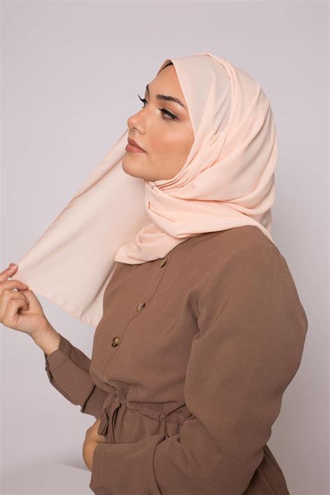 Hijab Mousseline Luxe Nude Saumon