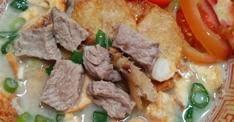 250 gr daging sandung lamur 500 gr jeroan sapi, bersihkan 6 lembar daun salam 4 batang sereh, memarkan 4 ruas jari lengkuas, memarkan 3 lembar. Resep Soto betawi oleh Dapur Mommy - Cookpad