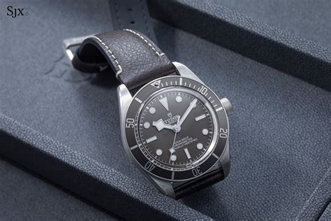 Up Close Tudor Black Bay Fifty Eight 925 Laptrinhx News