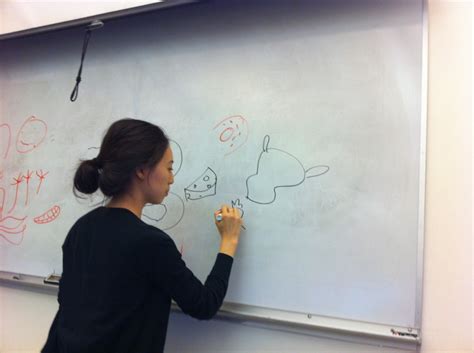 Draw ramps, hills, and if you have a mouse, you can play our drawing games. Classroom Games Icebreakers | How Do You Play Games