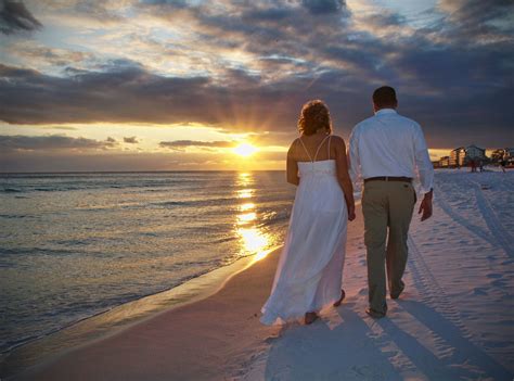 Loving the couples walk into the sunset... | Couples walking, Photo, Surfside