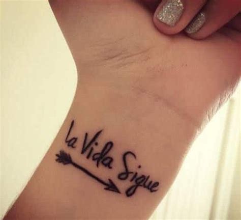 18 Ideas De Tatuajes Con Frases Para Recordarte Que Eres Una Persona